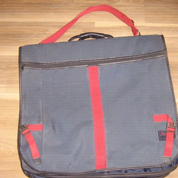 Travellers Int'l Garment Bag For Travel - Picture 1 of 4